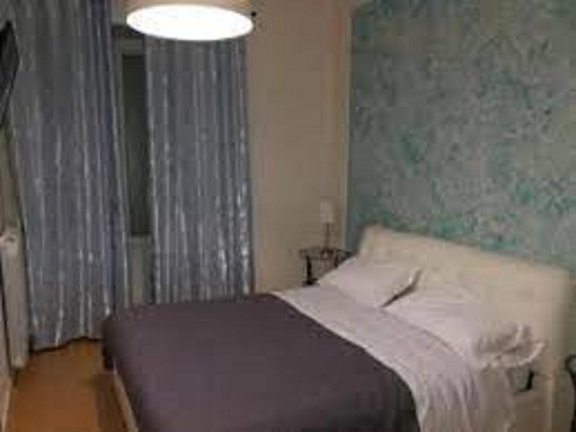 Antichi Riverberi In Station Salerno Habitación foto